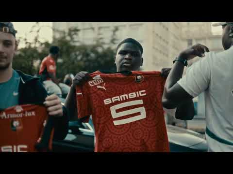 Nuevee SLR - Toute l'année (clip officiel)