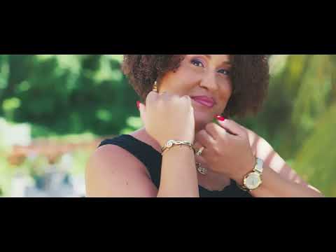 Missyal - Reste avec moi (Clip Officiel)