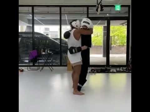 JUNGKOOK sparring with akiyamachoo,famous Japanese mixed martial artist well known as Choo Sung-hoon