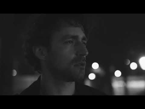 Orlanne - Tout est éteint (clip officiel)