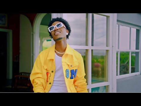 BLACK EMJY Trembler ( Clip Officiel)