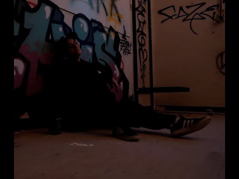 La Guina [Dark Laeti] - Seule dans le noir (Clip Officiel)