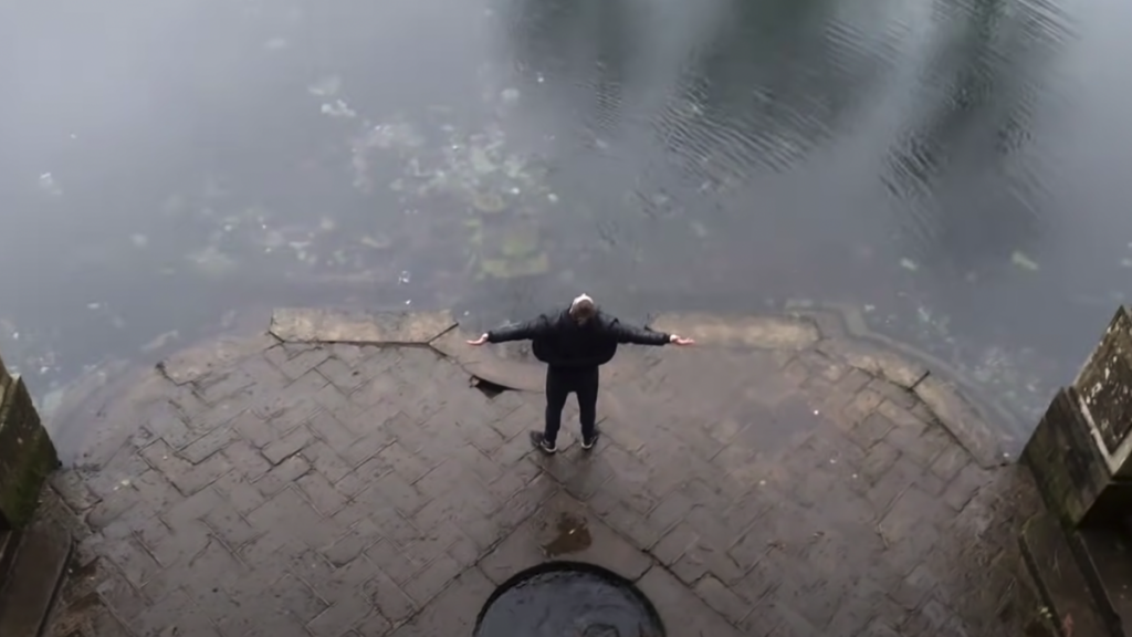 photo de Corre Vz rappe sa Destinée dans son nouveau clip