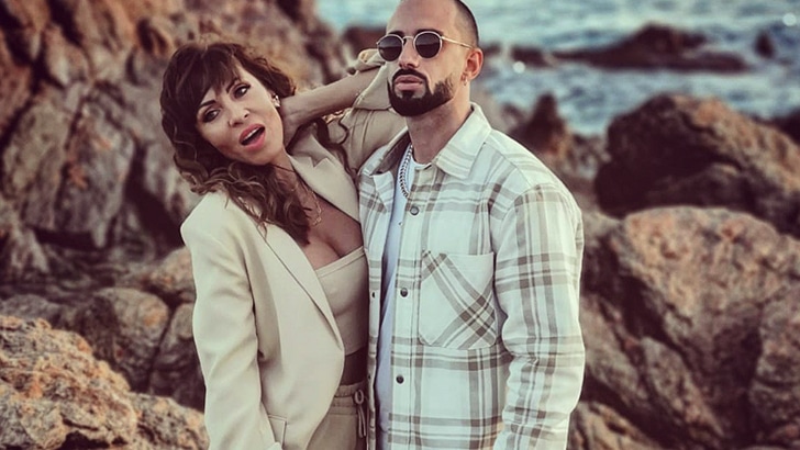 T-Mike débarque avec une version française de Ojitos Lindos de Bad Bunny, et c'est du très lourd ! [INTERVIEW]