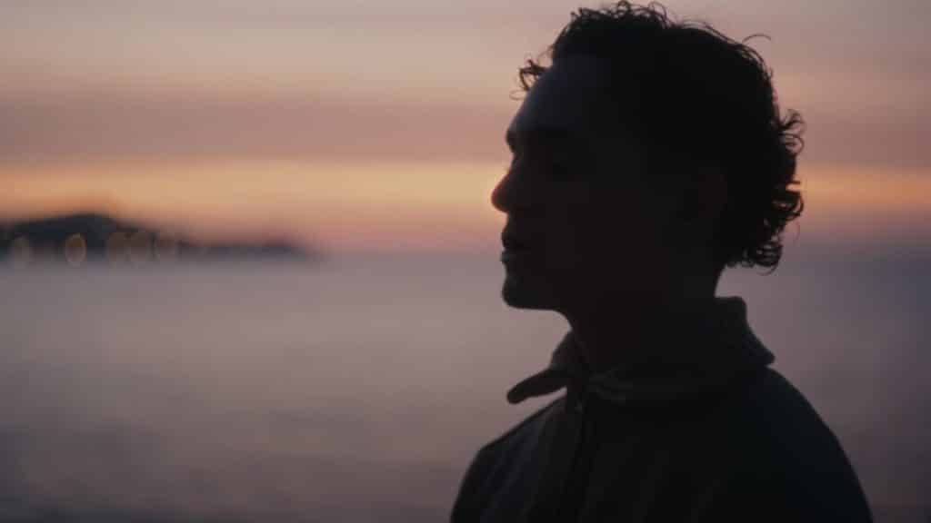 photo La vue est sublime dans le nouveau clip de Donguti