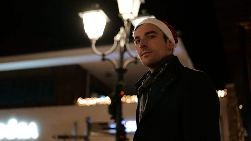 Marre de toujours entendre les mêmes chansons de noël ? Alors, découvrez NICKNAME? ! photo de Marre de toujours entendre les mêmes chansons de noël ? Alors, découvrez NICKNAME? !