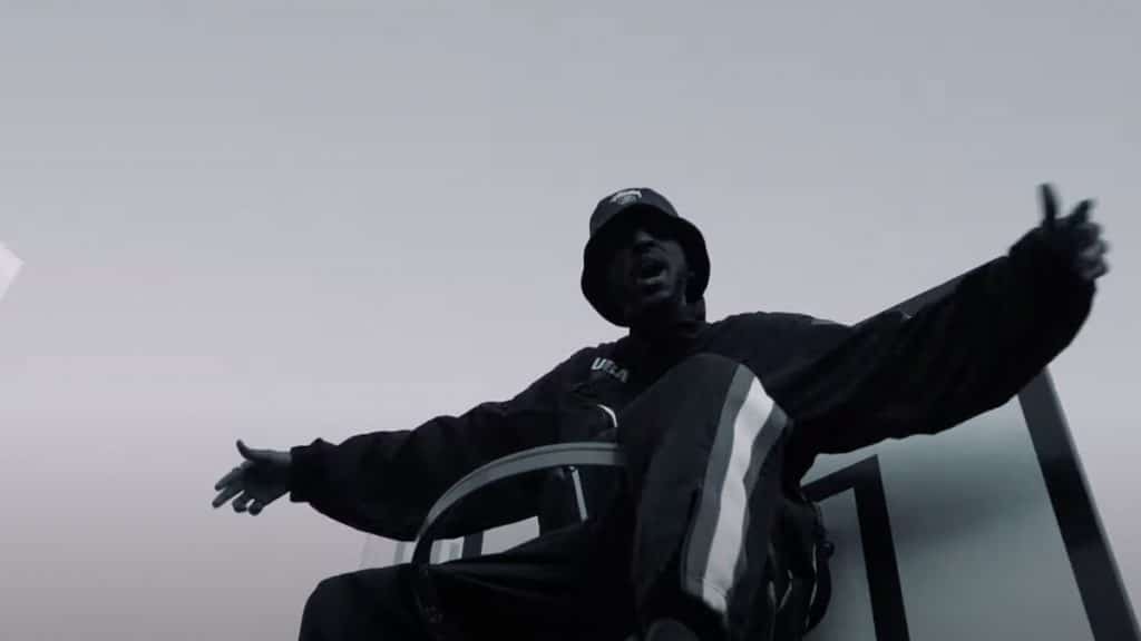 photo de 1 an après la sortie de MINIMUM, 2IGREC tease son retour...