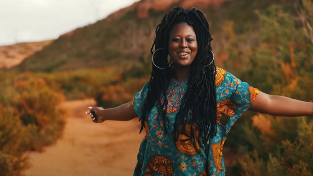 photo de À toutes les mamans du monde, Shiny Iris a un message pour vous !