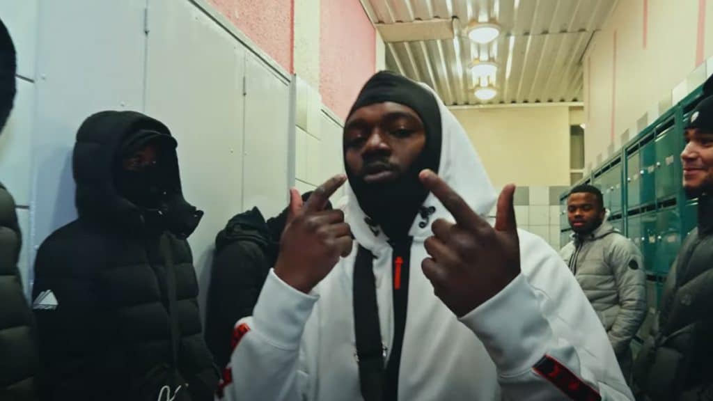 Découvrez « MIDI MINUIT », la nouvelle dinguerie M3R photo de Découvrez « MIDI MINUIT », la nouvelle dinguerie M3R