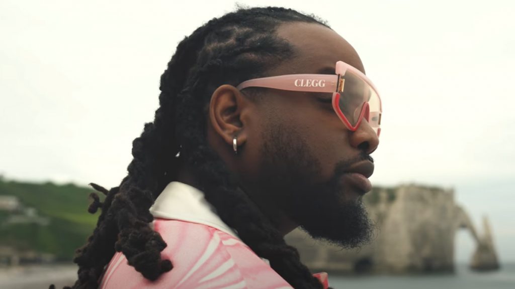 Découvrez la magnifique « DECLARATION » de Kaendy photo de Découvrez la magnifique « DECLARATION » de Kaendy