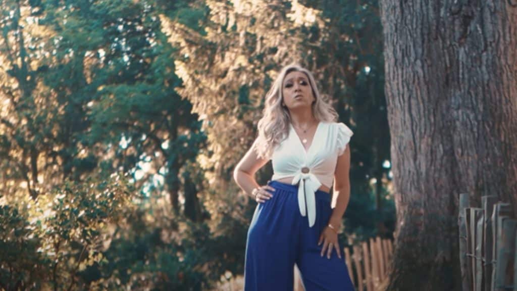 photo de MARY'L, envoutante pour son nouveau clip PLATATI PLATA