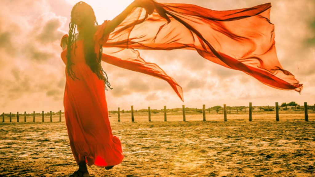 Shiny Iris propage l’« Amour » dans nos vies avec son nouveau clip photo de Shiny Iris propage l'Amour dans nos vies avec son nouveau clip