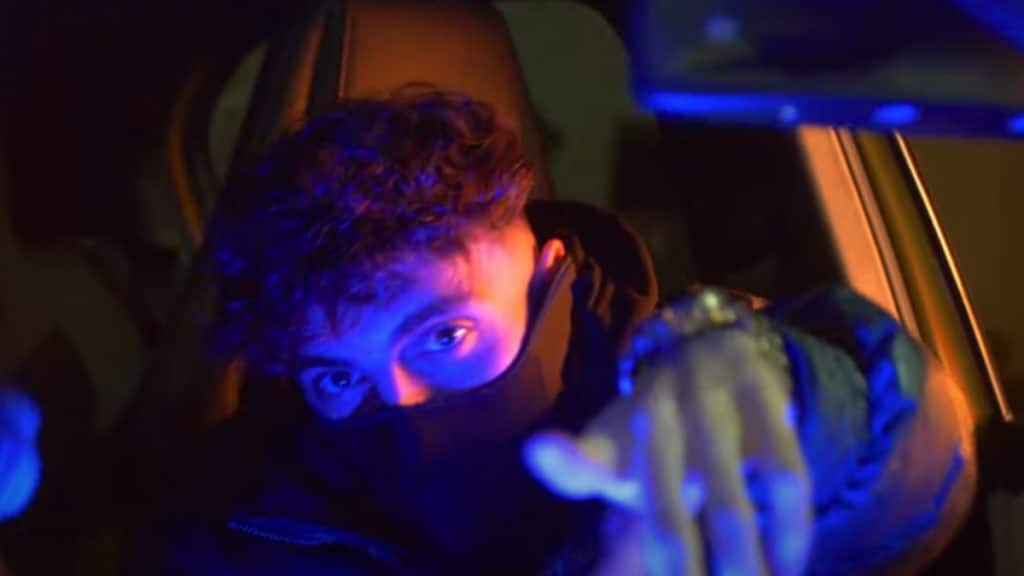 photo de Téo B envoie du très lourd dans son nouveau clip Oh mon dieu