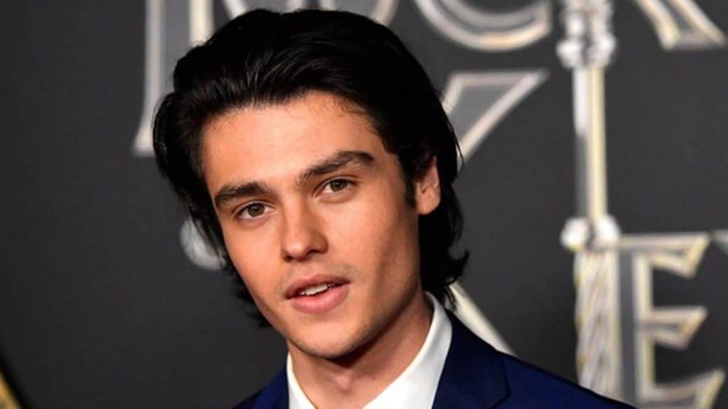 Photo de Felix Mallard (Marcus Baker), est il en couple dans la vraie vie ?