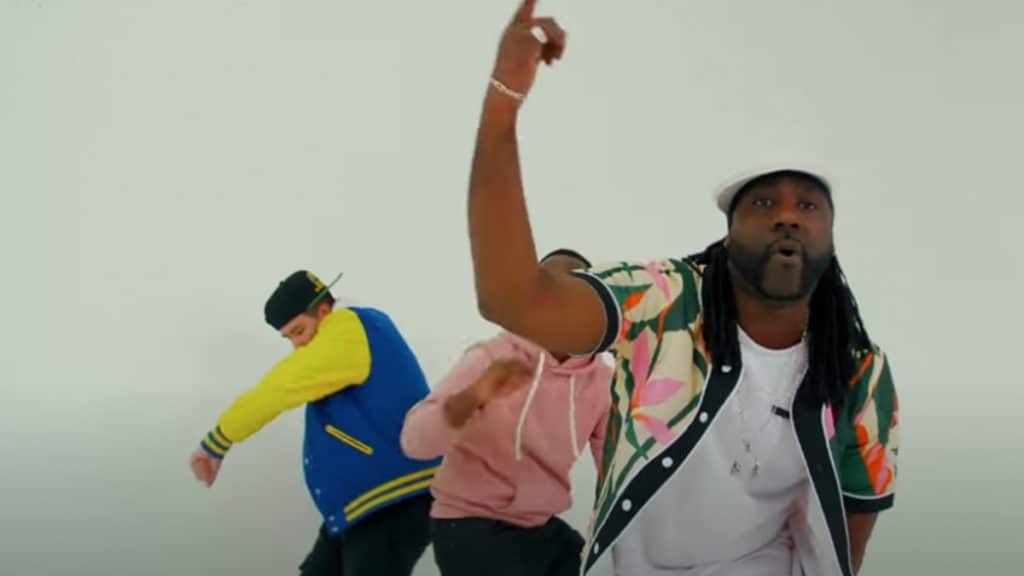 photo de C'est le moment de s'échauffer pour l'été avec #LevelUP, le nouveau clip de LeFLOFRANCO