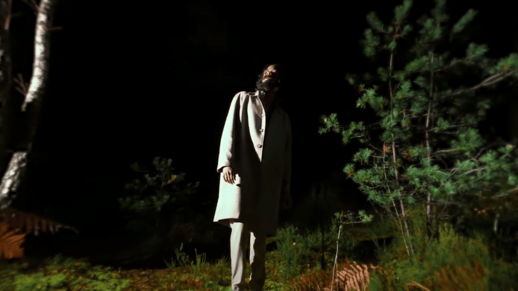 photo de Découvrez « Ma vie en vaut deux », ce clip incroyable d'Upsilon