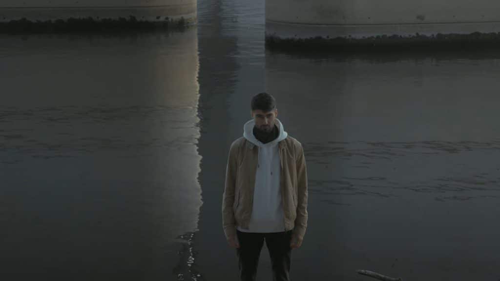 Victor Âm fait ça bien, « Peu Importe » ce que vous en direz photo de Victor Âm fait ça bien, « Peu Importe » ce que vous en direz