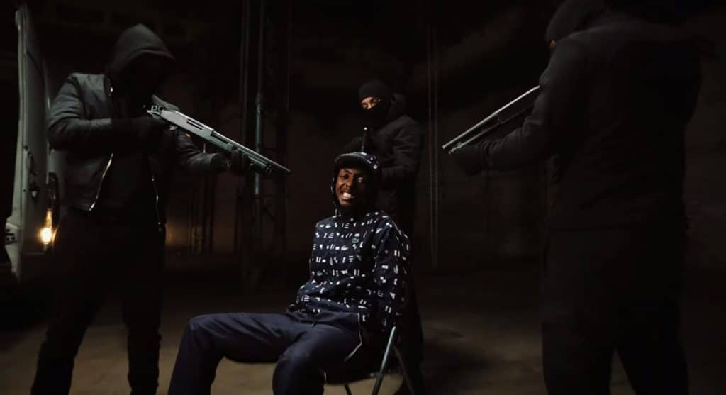 Photo de LB braque le game avec son clip « Mafieux »