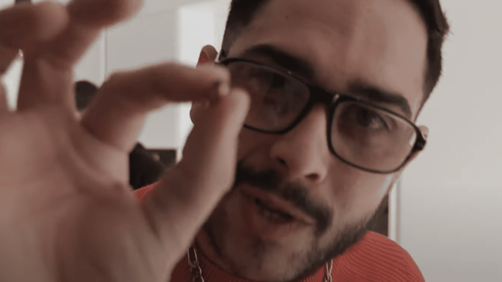 photo de BVL en mode « SHIPPER » pour son nouveau clip