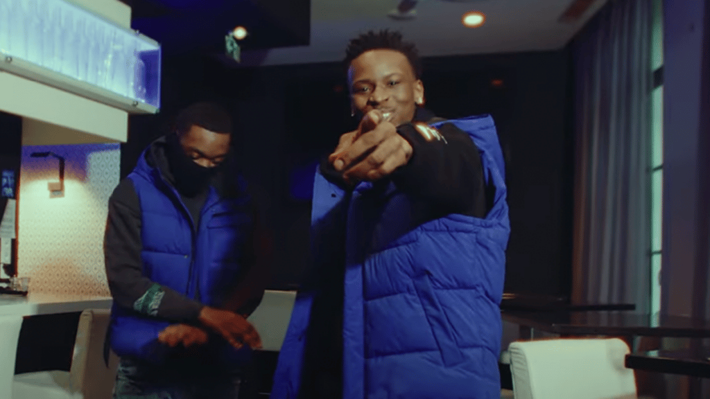 photo de Blocka rappe à cœur ouvert dans son nouveau clip « Te amo »