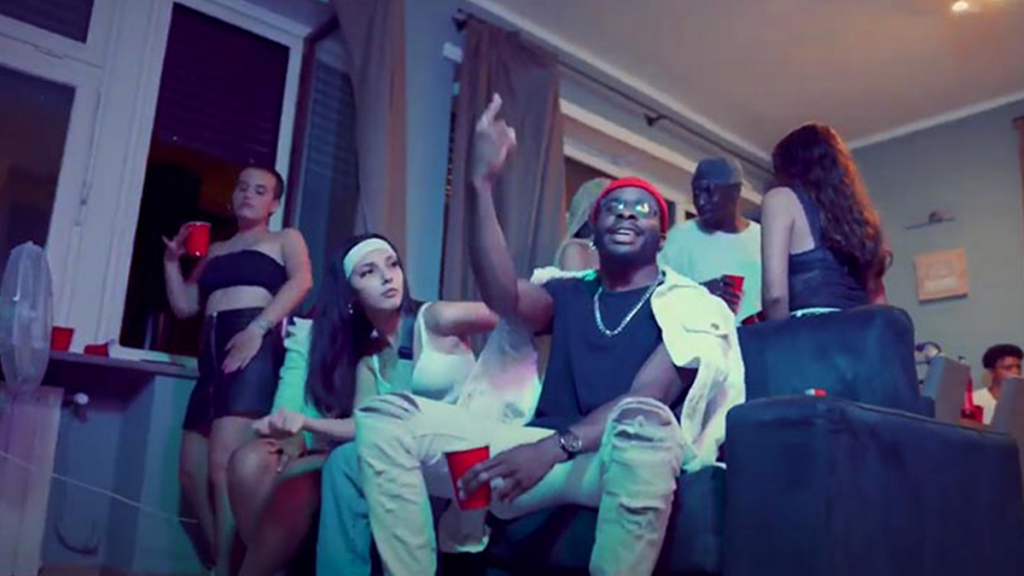 photo de Romeo MKG vous invite à une privat party pour son dernier clip London