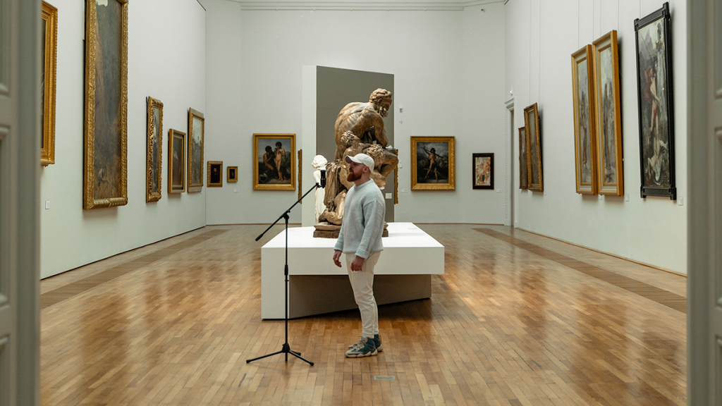 photo de Yake est le « Mâle Alpha » du Musée d'art de Nantes