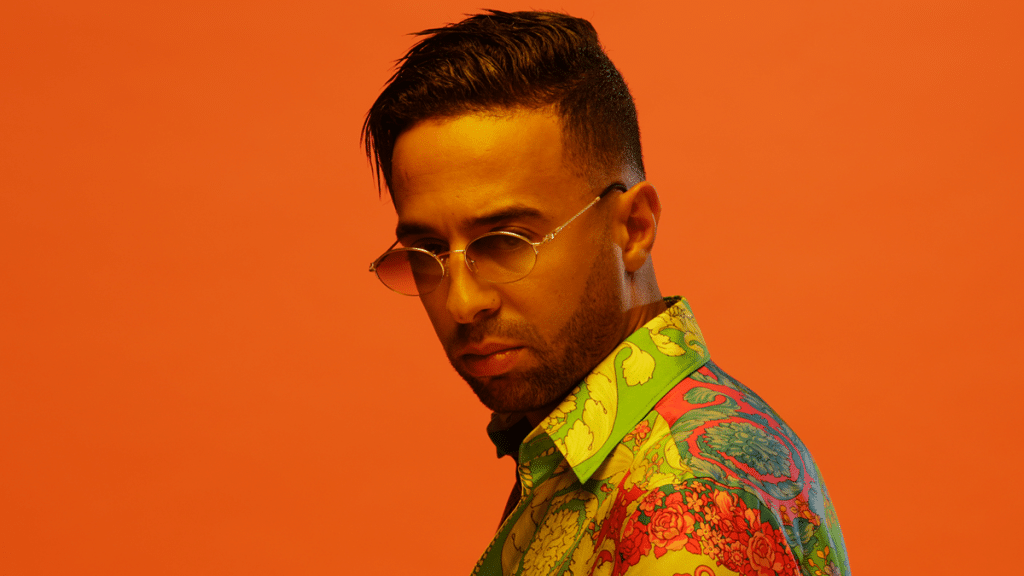 Qui est la meuf de NAPS ? Photo de Qui est la meuf de NAPS ?