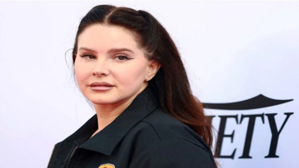 Photo de Lana Del Rey, son nouvel album et nouveau copain