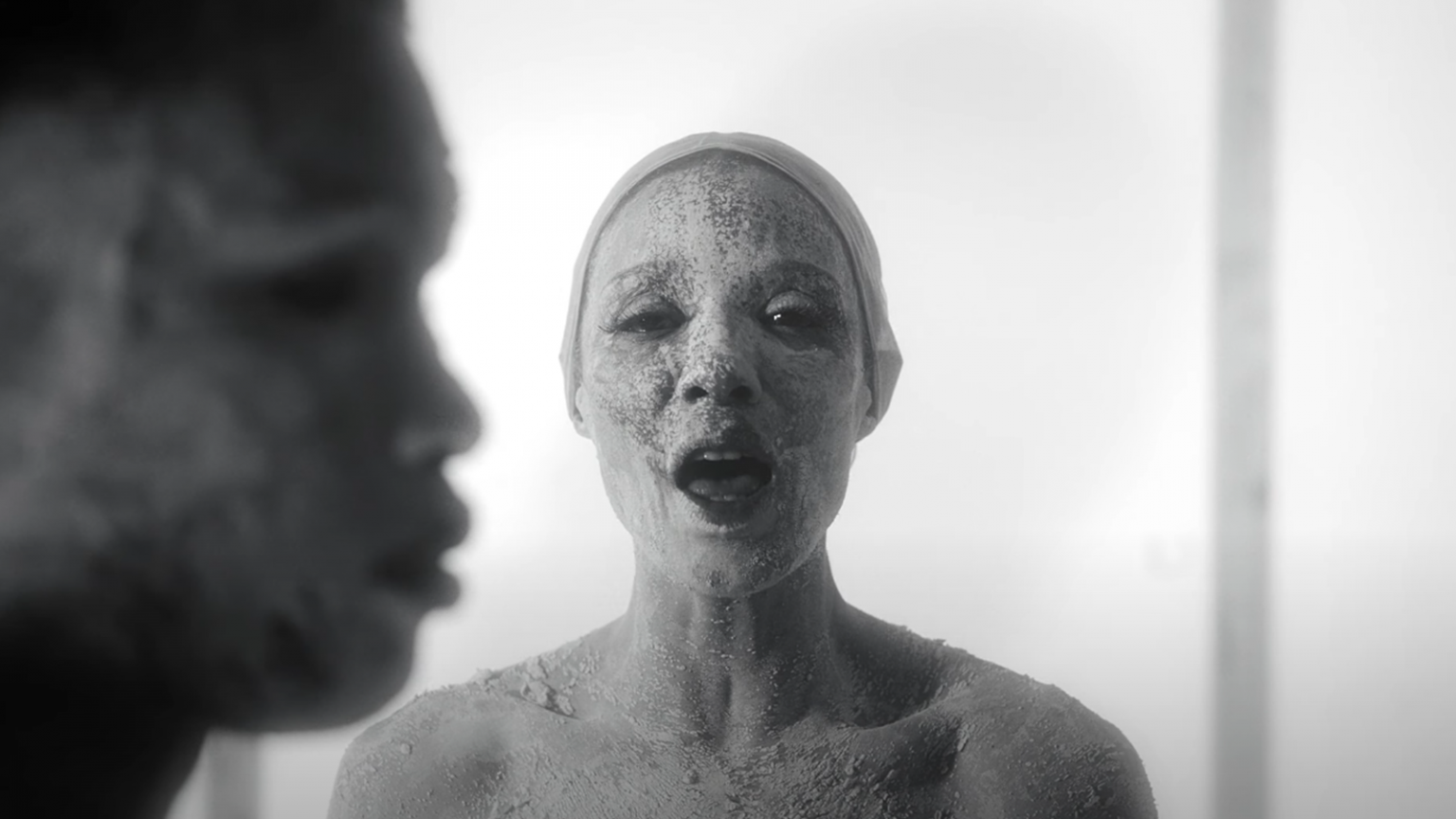 photo de Apprenez à connaître Raby avec son nouveau clip « Qui je suis »