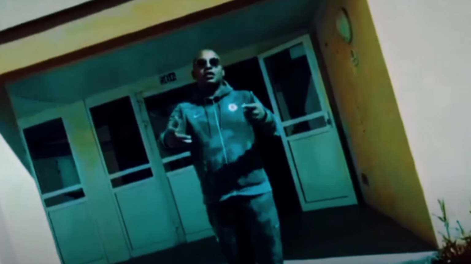 photo de Budossan, chaud-bouillant pour « les frères me disent »