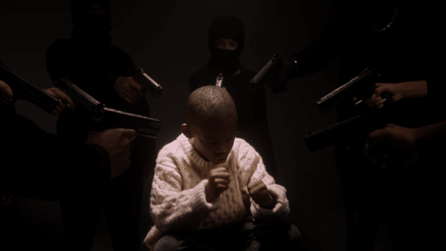 photo de Collectif Christ, complètement « Loco » pour son nouveau clip