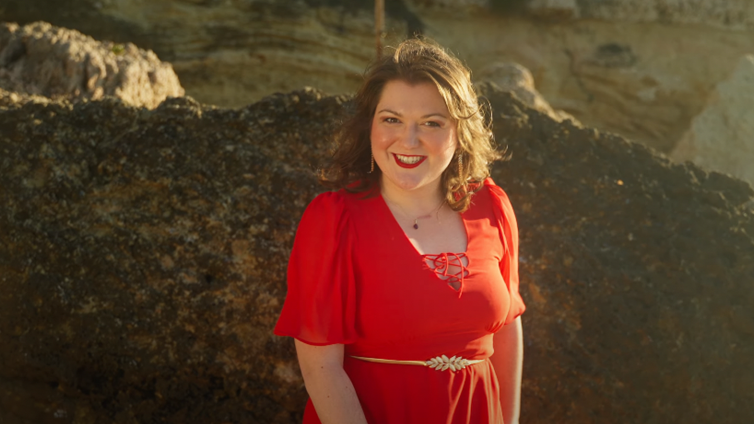 Goûtez au nouveau single rafraîchissant d’Agathe Moinard « Je danse pour toi » photo de Goûtez au nouveau single rafraîchissant d'Agathe Moinard « Je danse pour toi »