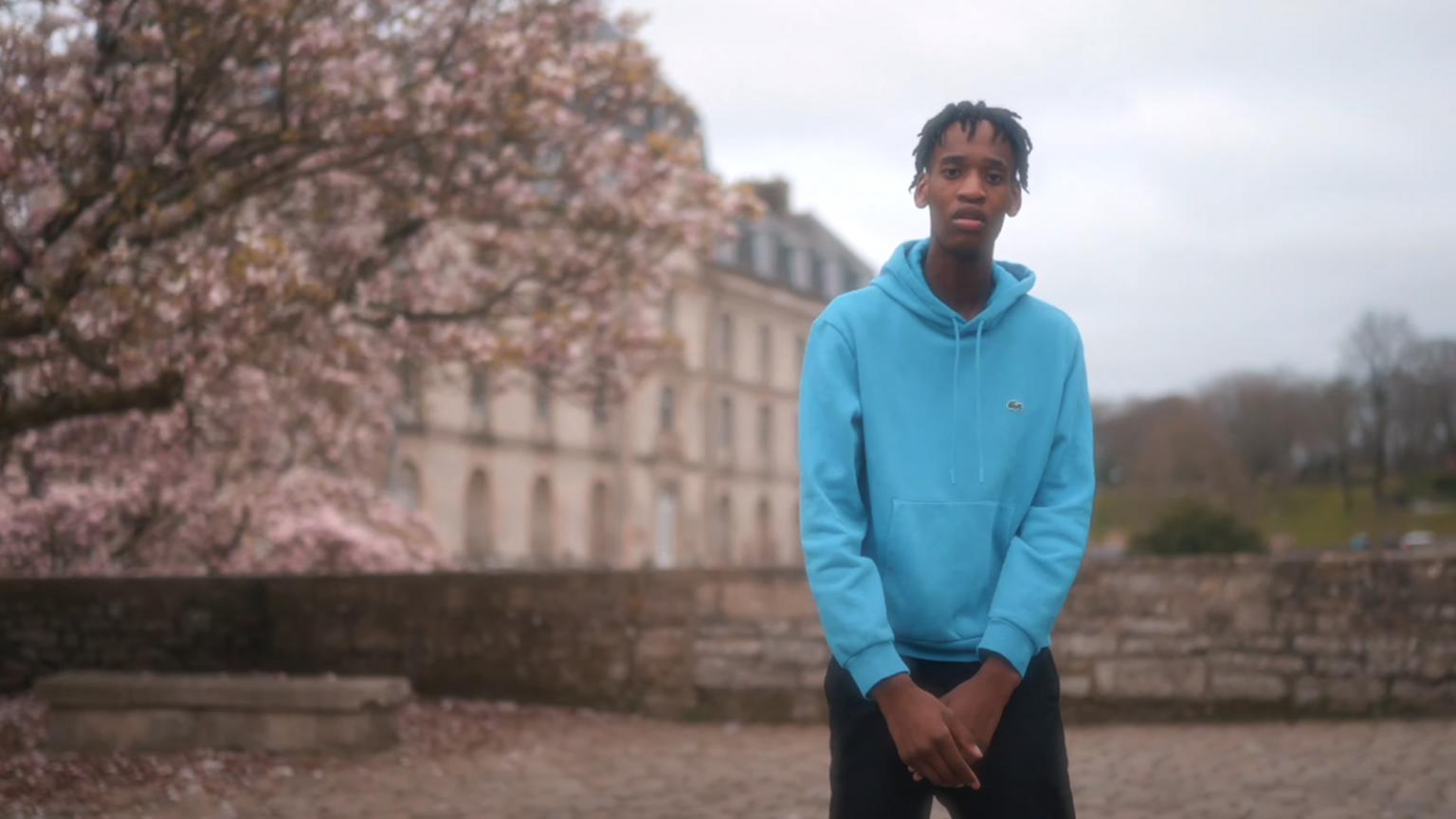 photo de JKANDA, alias Quentin le Q du Palmashow, déboule avec un gros freestyle