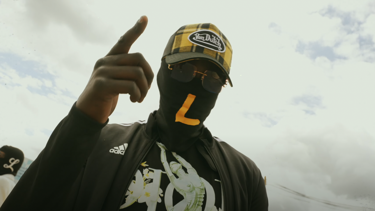 Lemz Rapper LEMZO LA STREET fait du « CASH » pour son nouveau clip