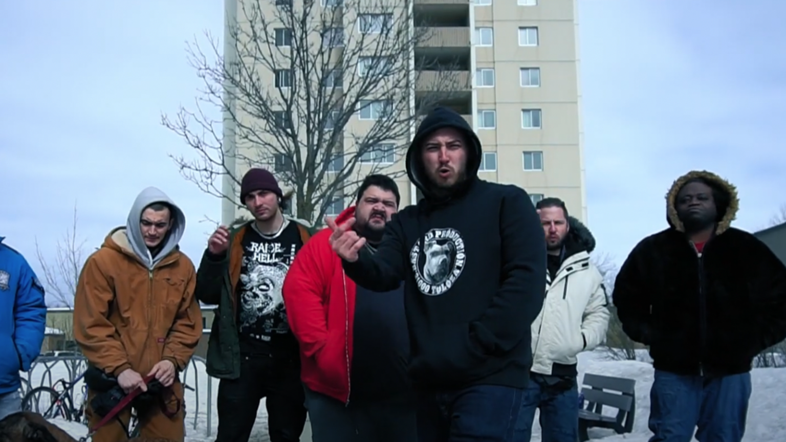 photo de Lascar nous emmène avec lui Dans ma cité pour son nouveau clip