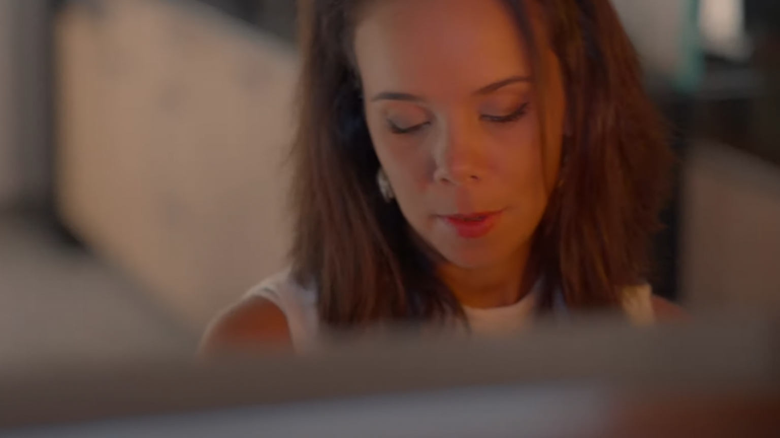 photo de Mylya nous ouvre son cœur dans son nouveau clip « PAPA »