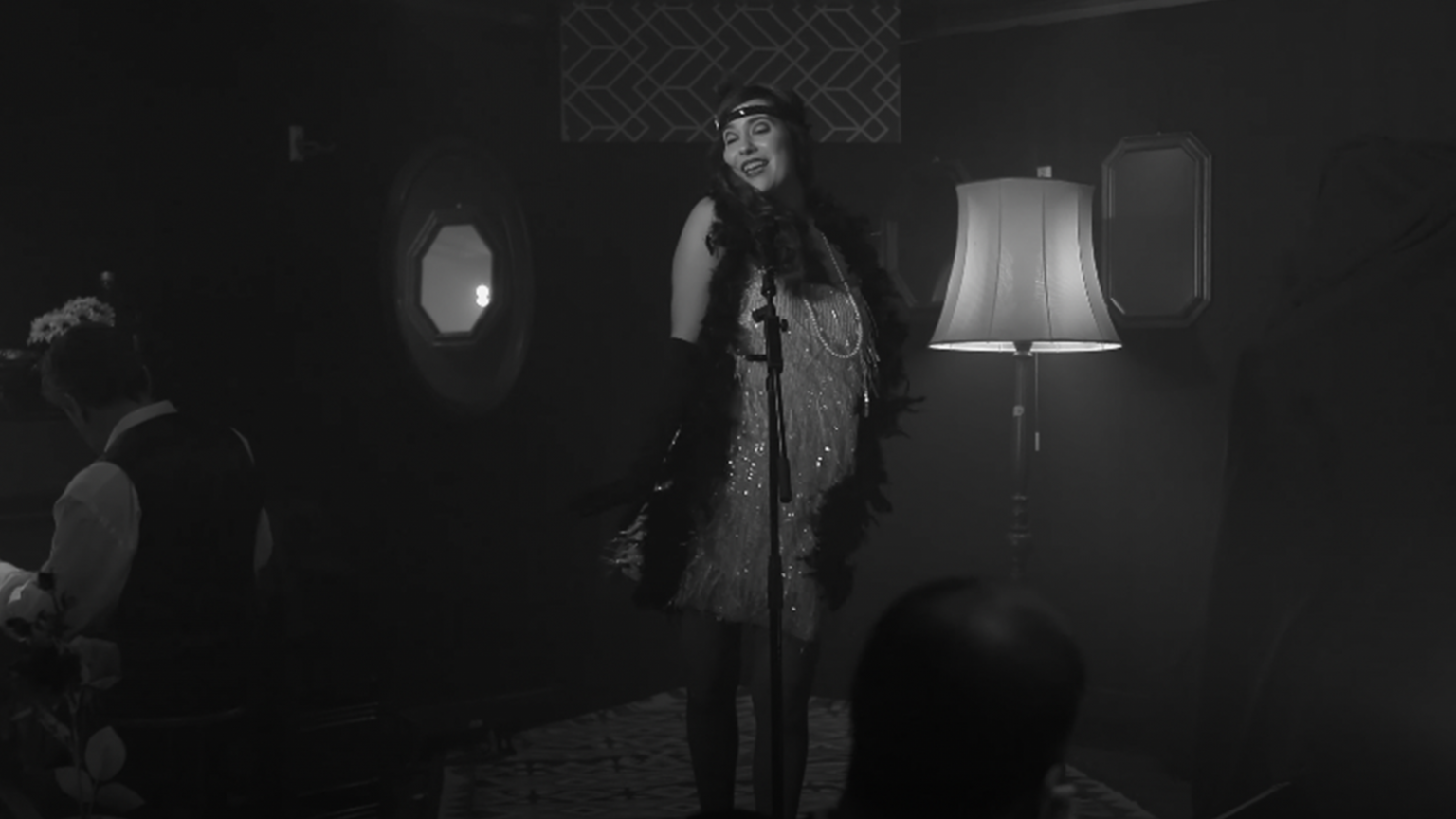 photo de Rendez-vous au « 1926 Piano Bar » pour le nouveau clip de Roda la Prod feat Massa Yuki