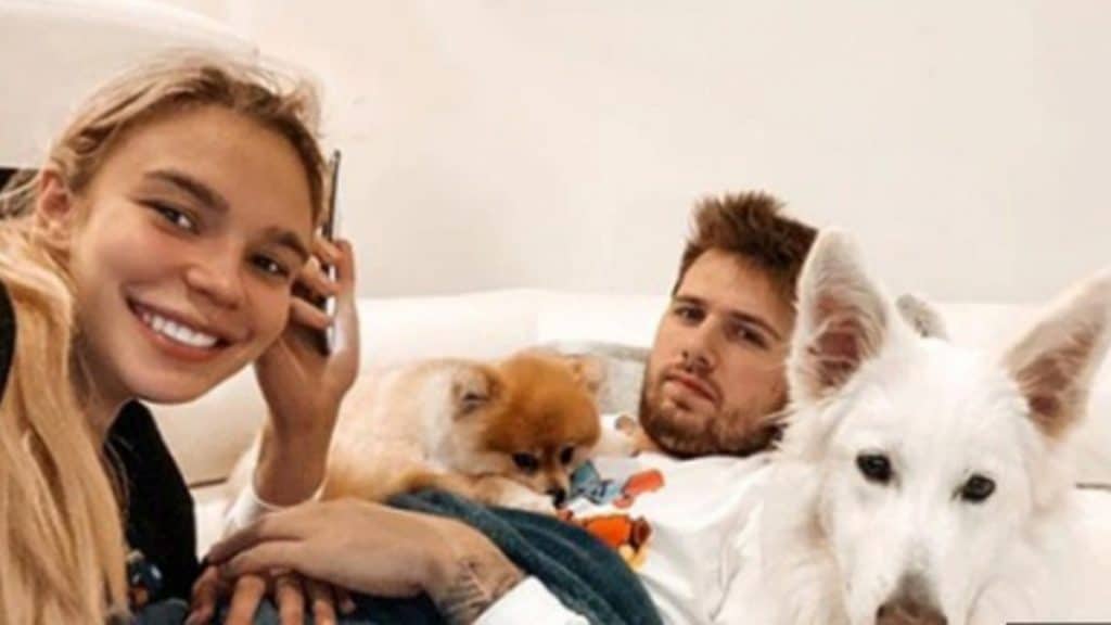 Photo de Luka Dončić et Anamaria Goltes, une love story pas comme les autres