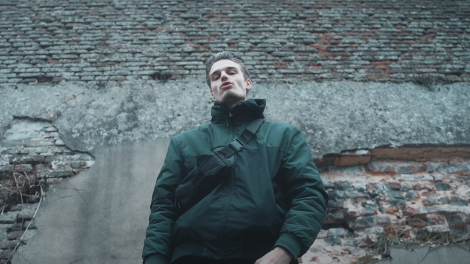 photo de AVE débarque avec un « MP4 » qui va mettre tout le monde d'accord