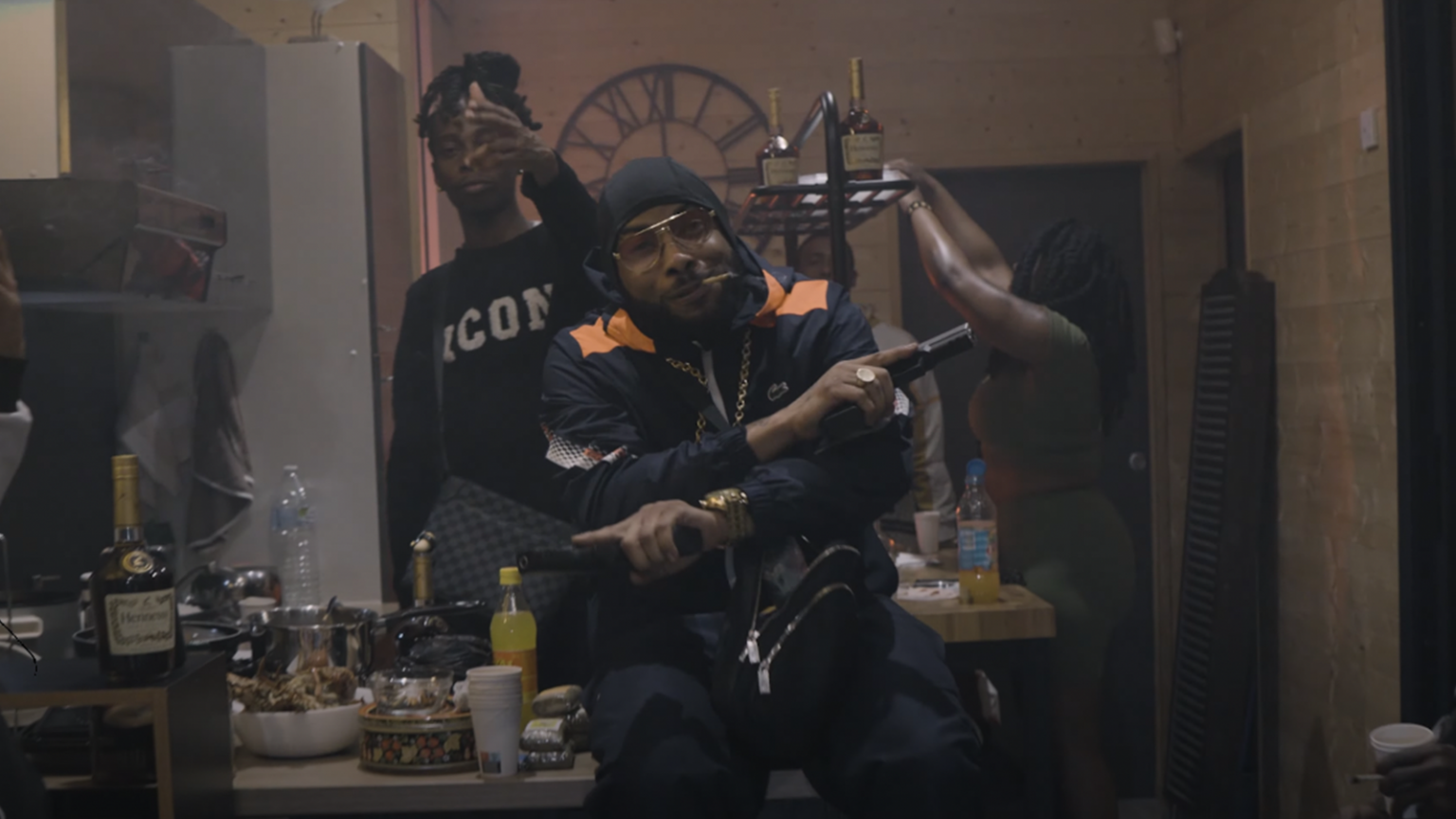 photo de GAYO fête son million de streams avec un nouveau clip, « GOAT »