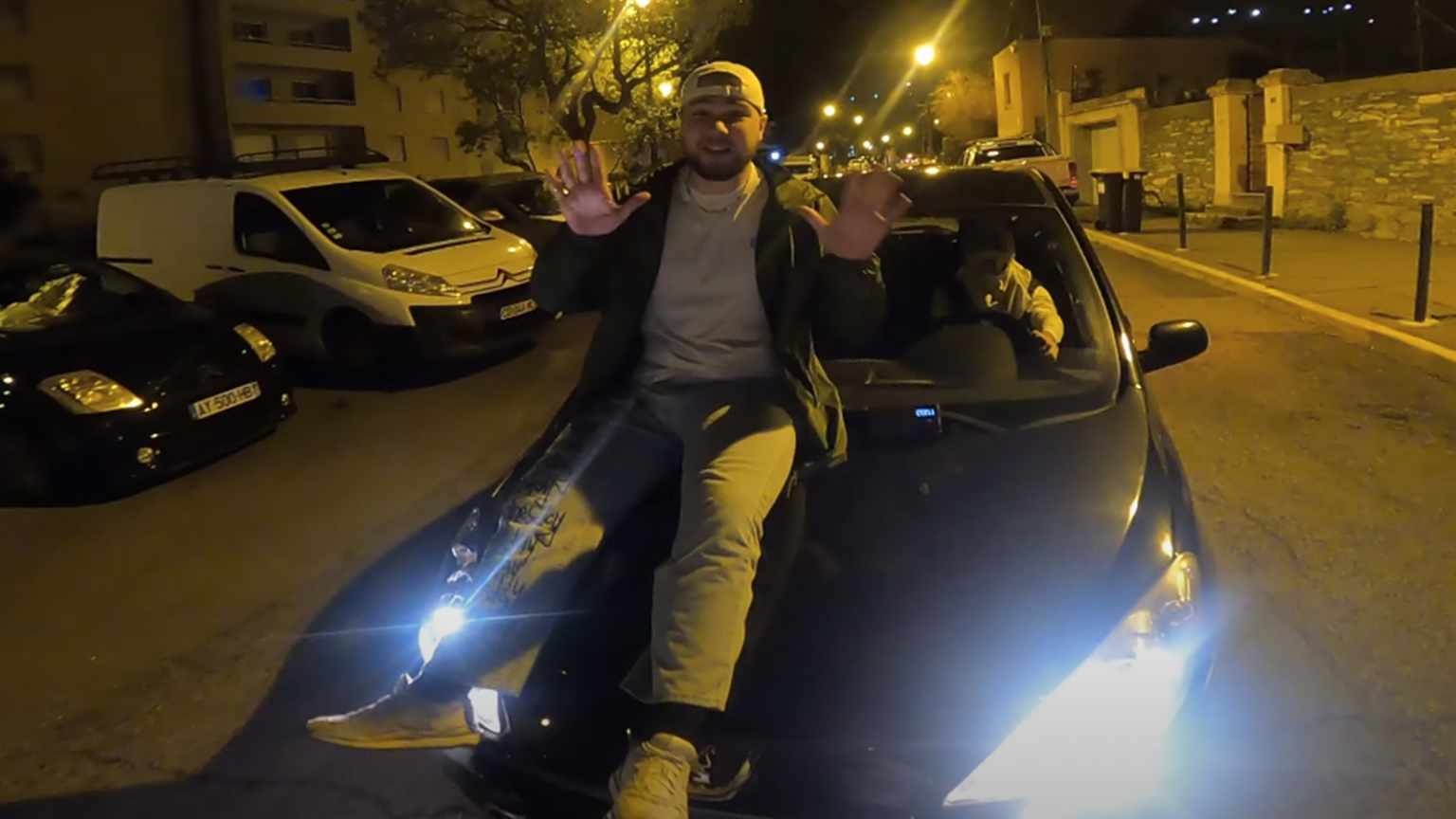 photo de Loba met le « Seum » à la concu' avec son nouveau clip