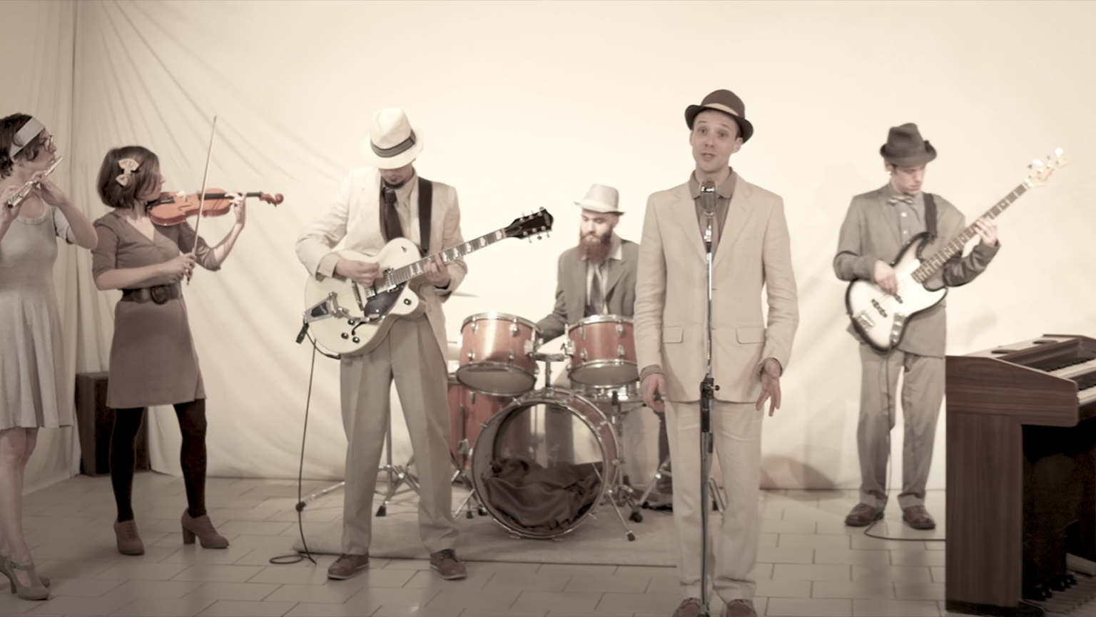 photo Découvrez Même, le nouveau clip de Paul & Manuel