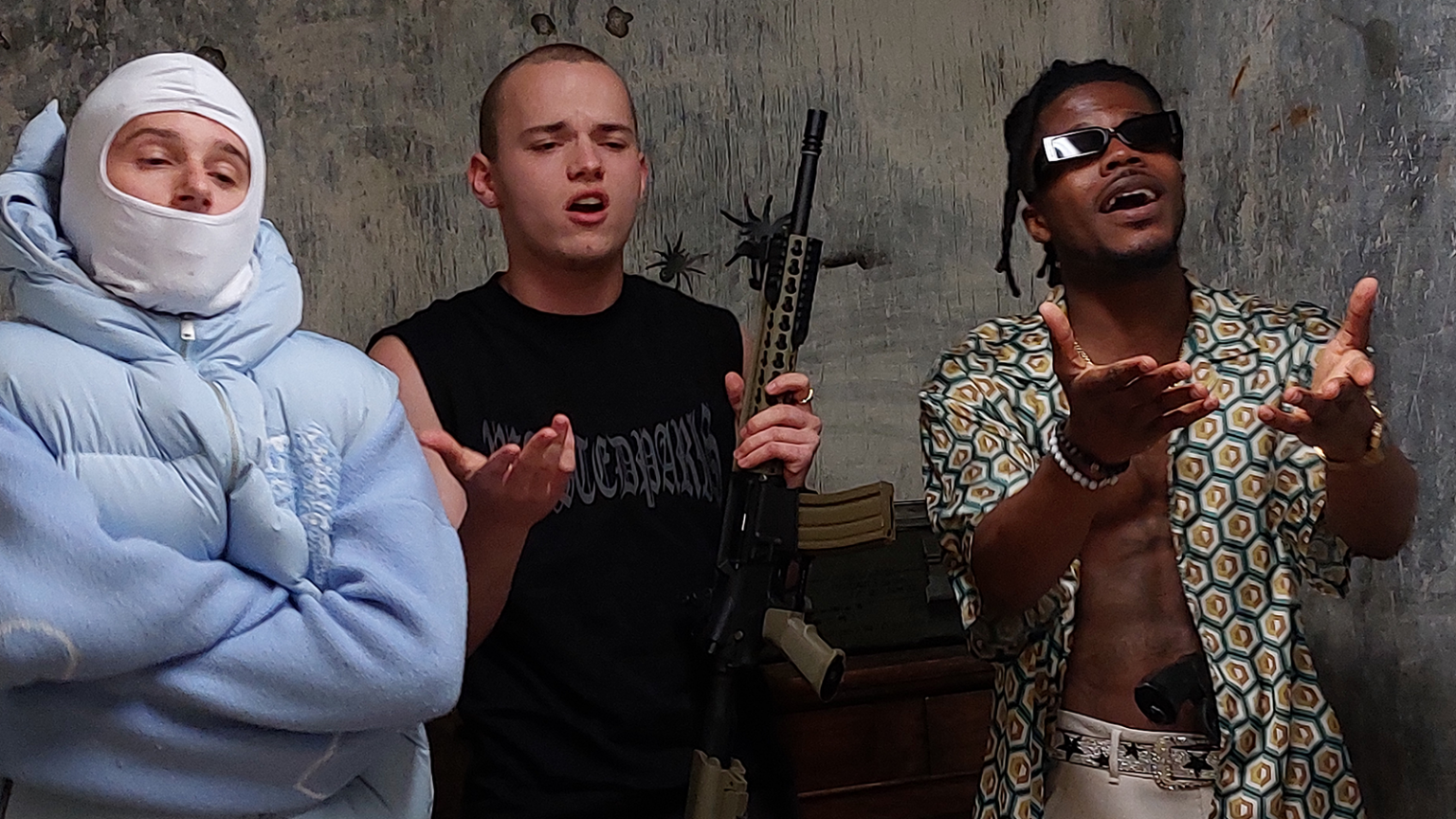 photo Jonaskay voit les choses en grand pour son nouveau clip « FAME »