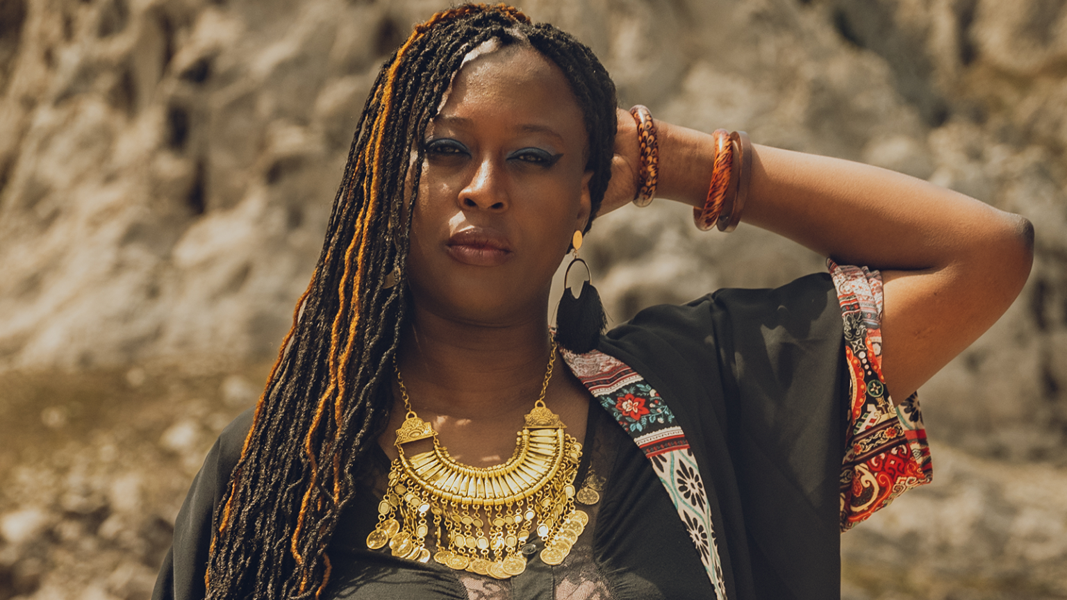 photo Shiny Iris est enfin de retour avec son nouveau clip « Si loin de toi »