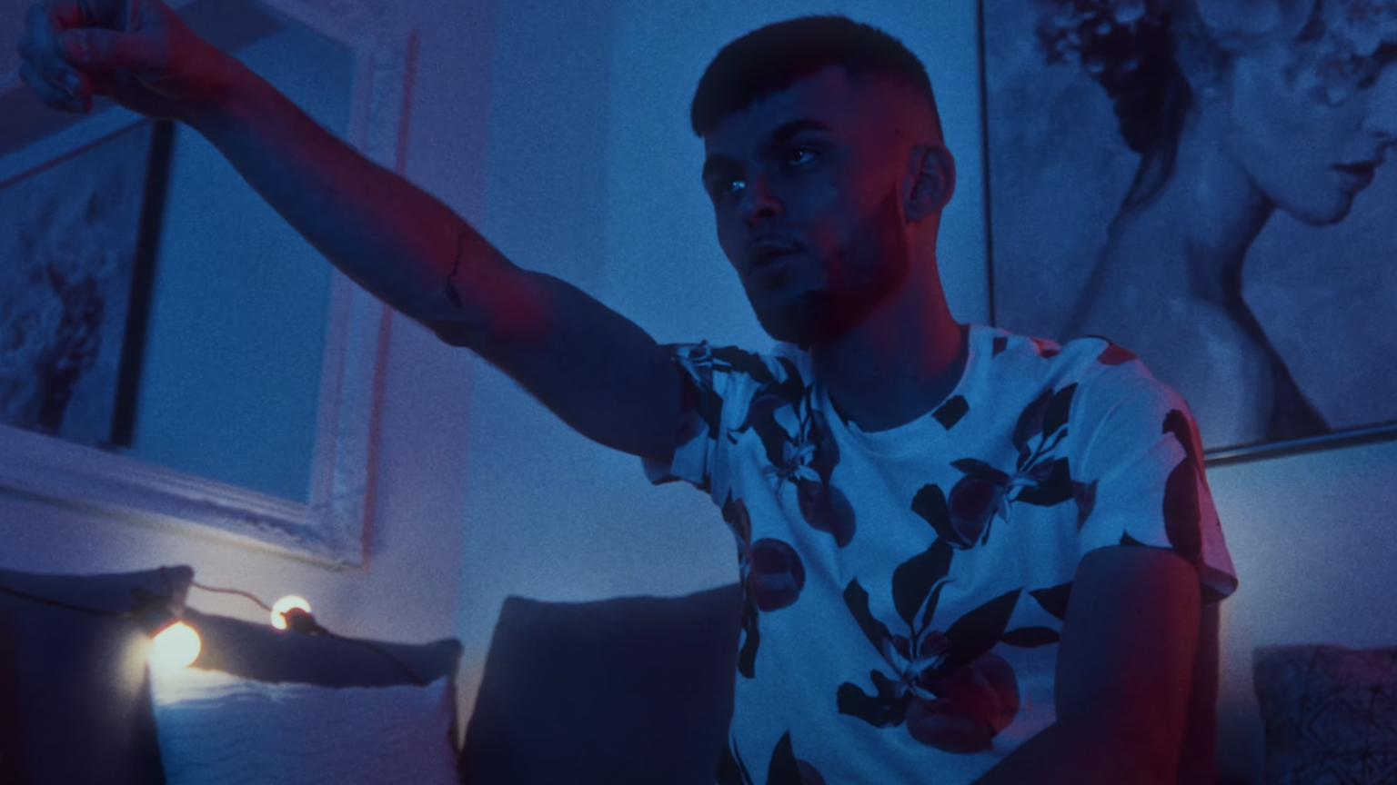 Drikar voit les choses en grand pour sa « Petite fleur »… photo de Drikar voit les choses en grand pour sa « Petite fleur »...