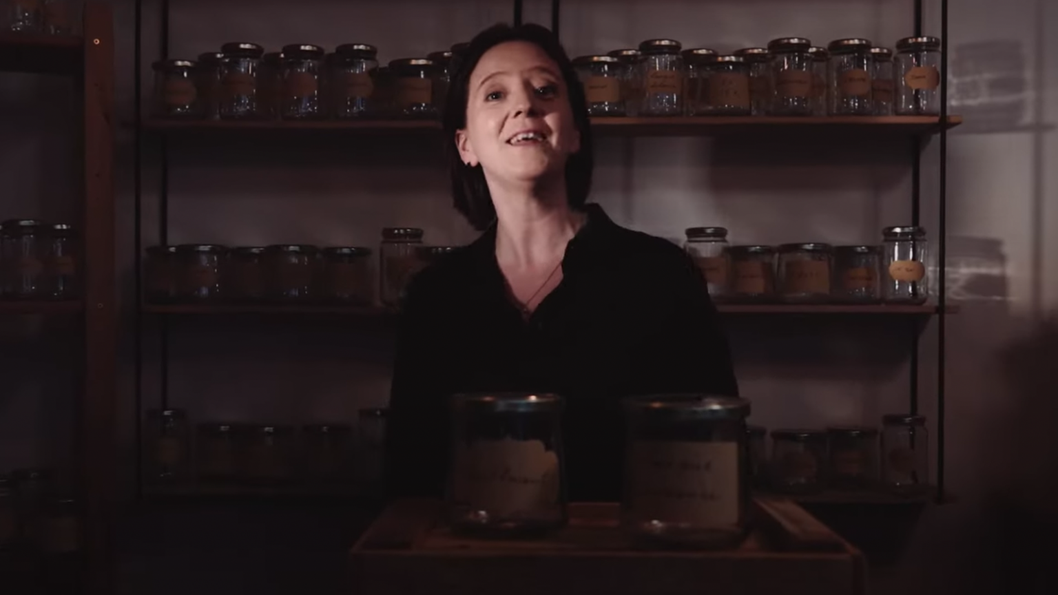 photo de Goutez à « L'amour en bocal » avec le nouveau clip de Eve Lynne