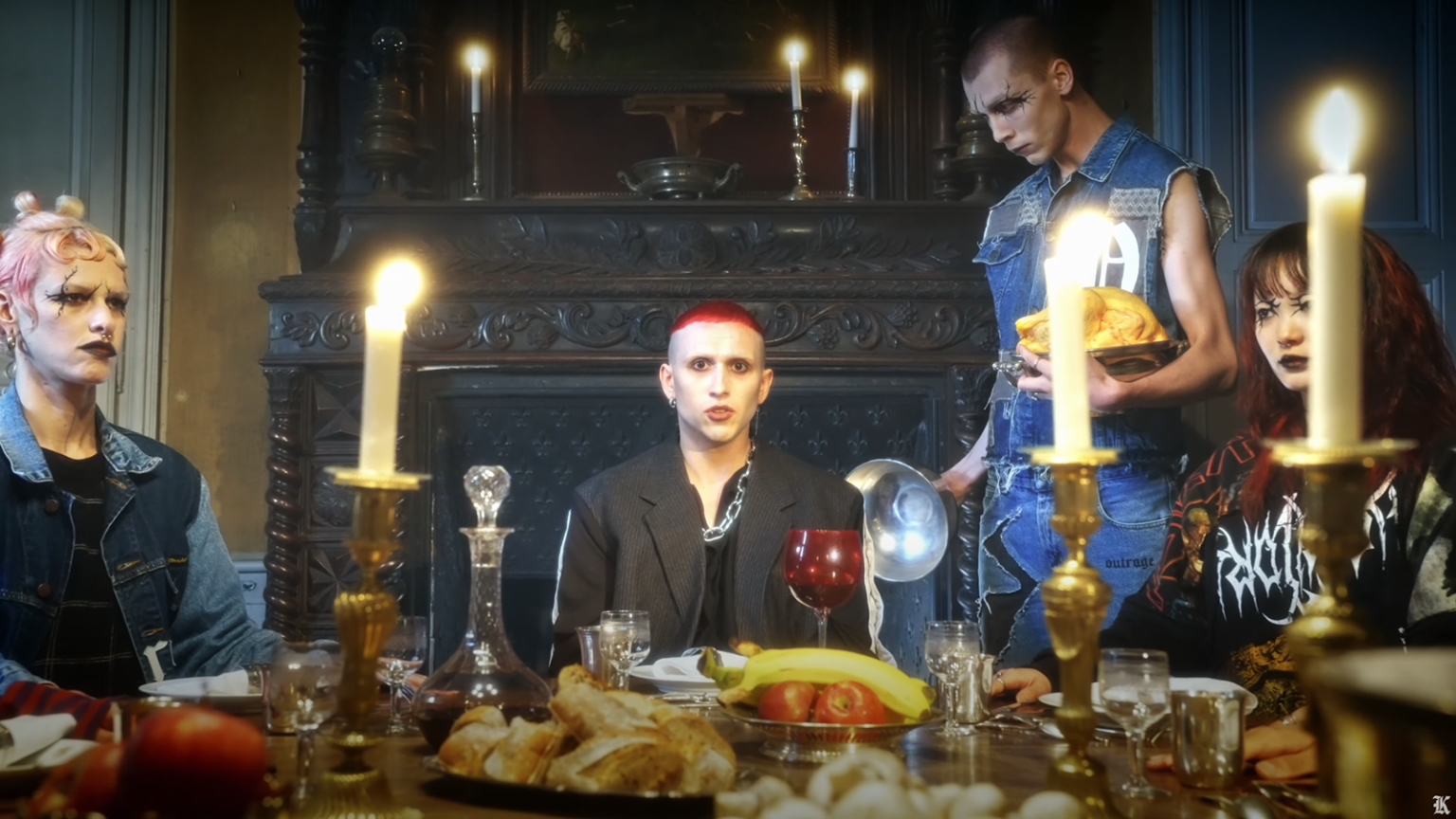 photo de KETUT, en mode « ROIS DES ENFERS » pour son nouveau clip