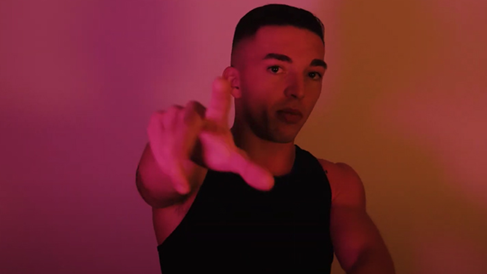 NLD rappe avec passion pour 
