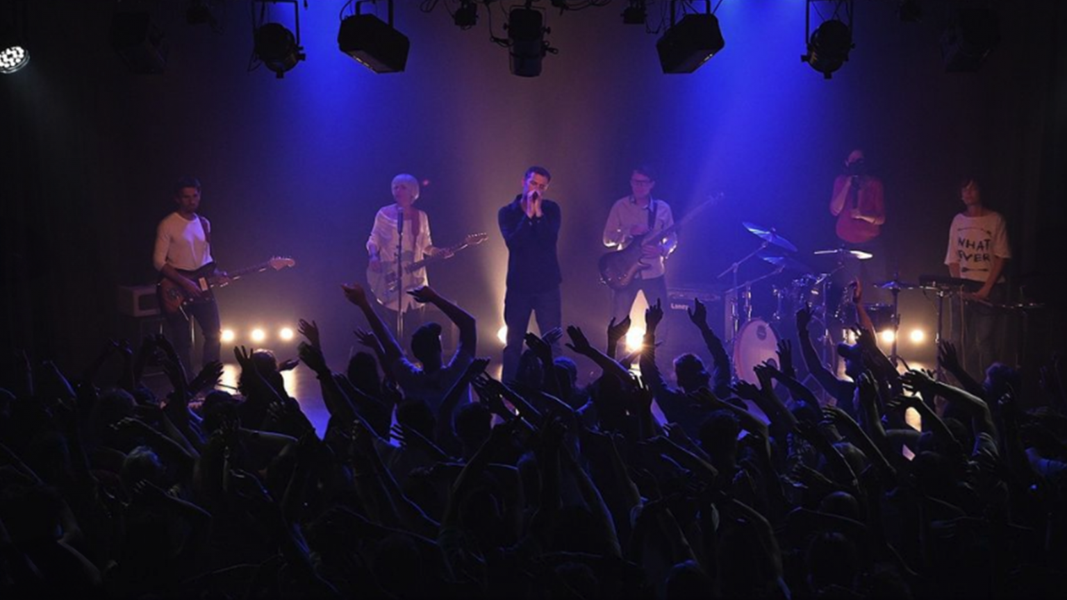 Rimes Catcher nous vend « Du rêve » dans son nouveau clip photo de Rimes Catcher nous vend « Du rêve » dans son nouveau clip