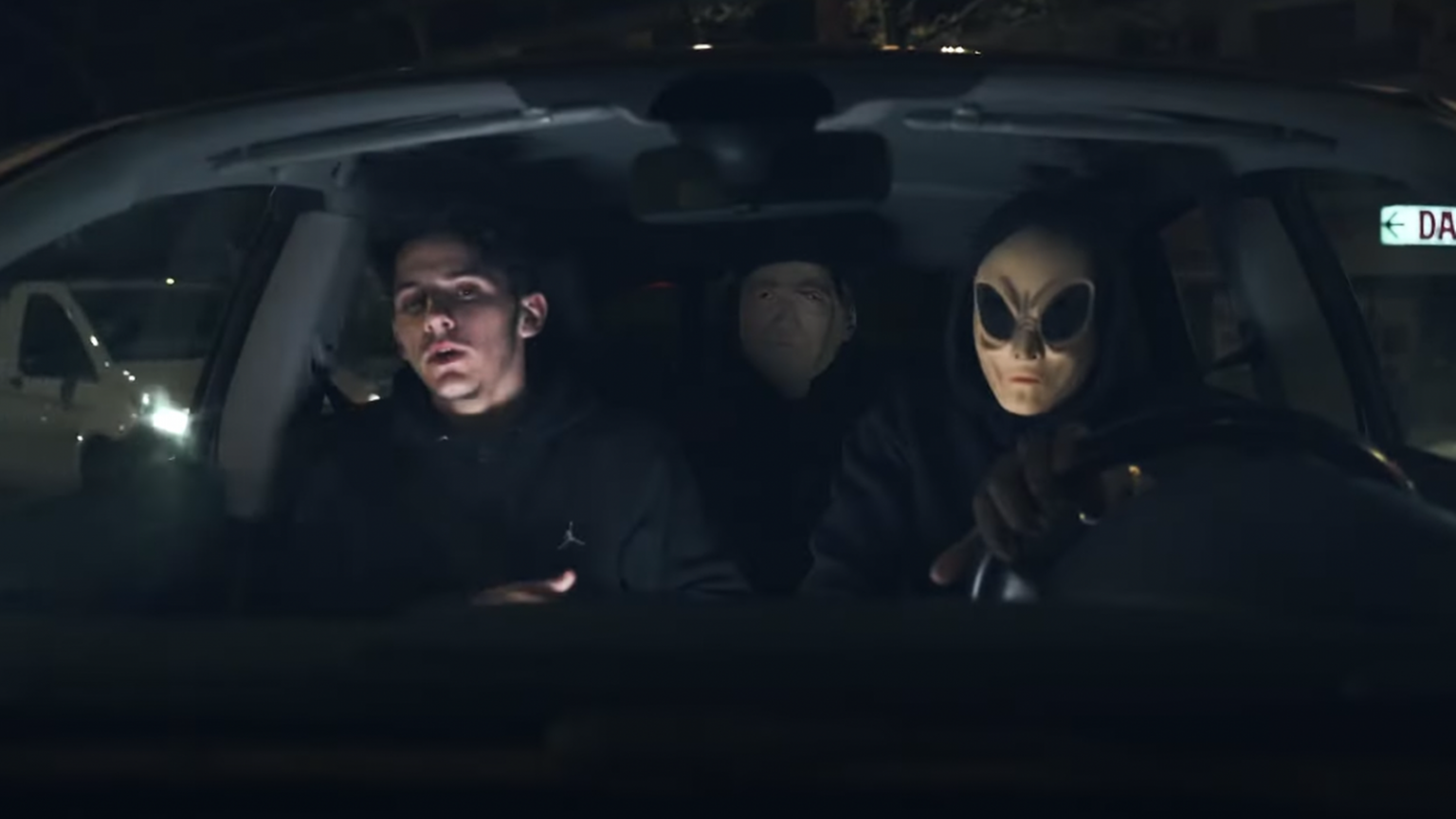 DMA, déterminé pour « La suite » Photo de DMA, déterminé pour La suite